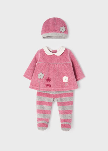 Conjunto de polainas para bebê com chapéu 2502 da Mayoral