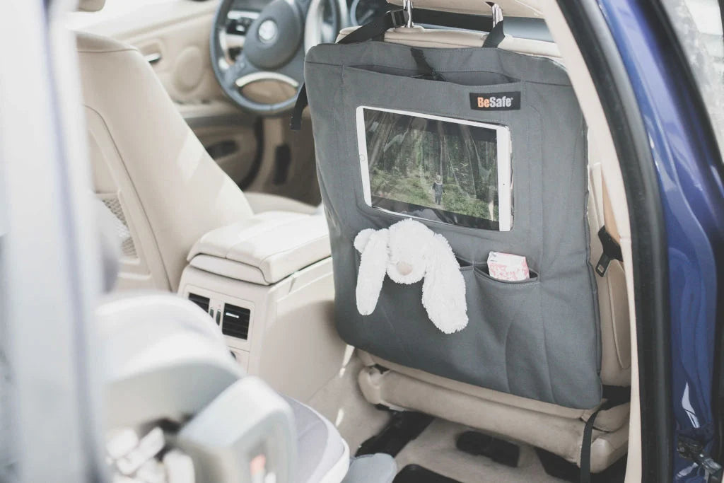 Protector de asiento delantero con bolsillo para tablet de BeSafe