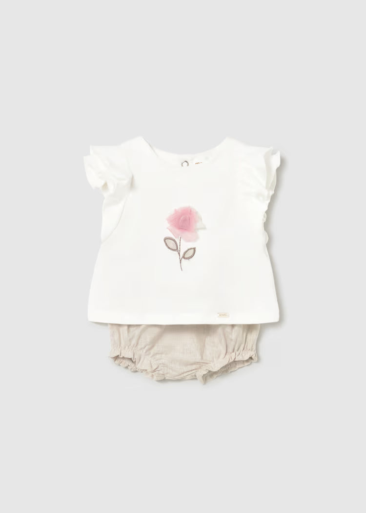 Conjunto pantalón corto y camiseta flor 1289 Mayoral