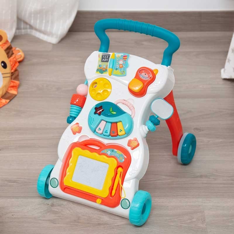 Kiokids aprendendo andador com luz e som