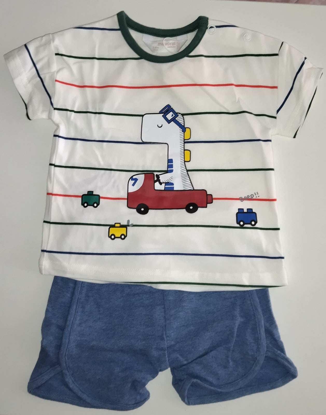 Conjunto curto de 2 peças de dinossauro Mayoral 