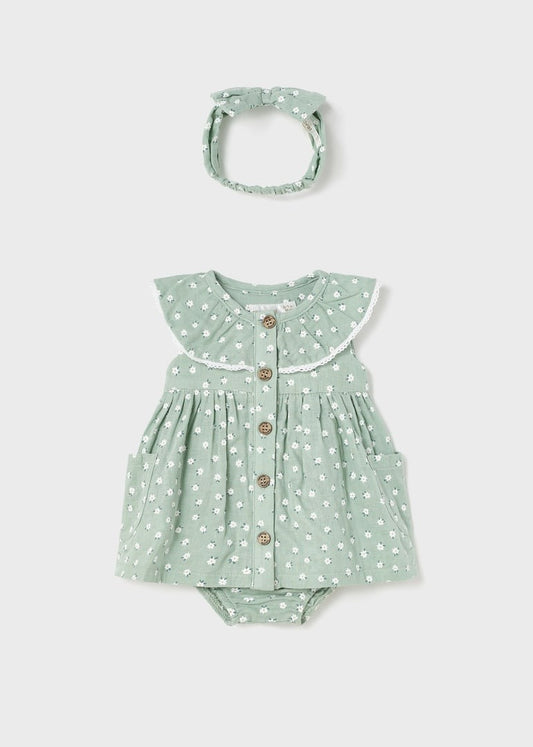 Vestido de algodão sustentável com faixa floral da Mayoral 