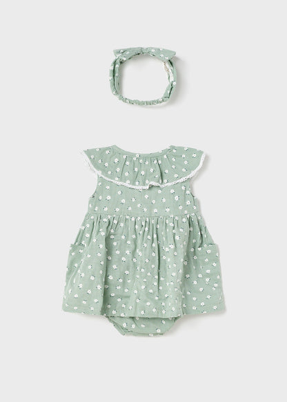 Vestido de algodão sustentável com faixa floral da Mayoral 